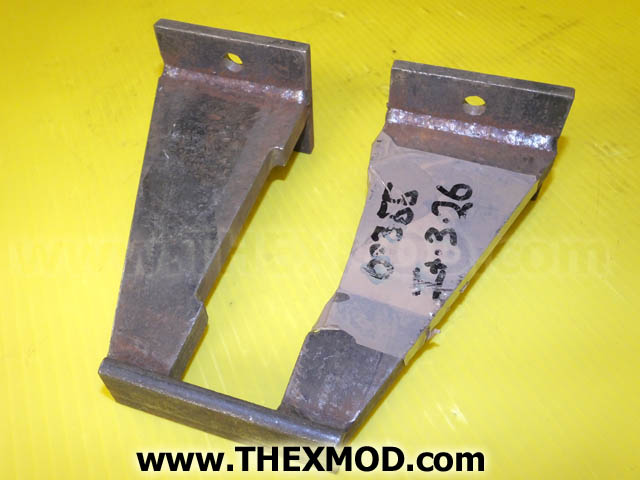 Bracket Retaining - V3775-3-1