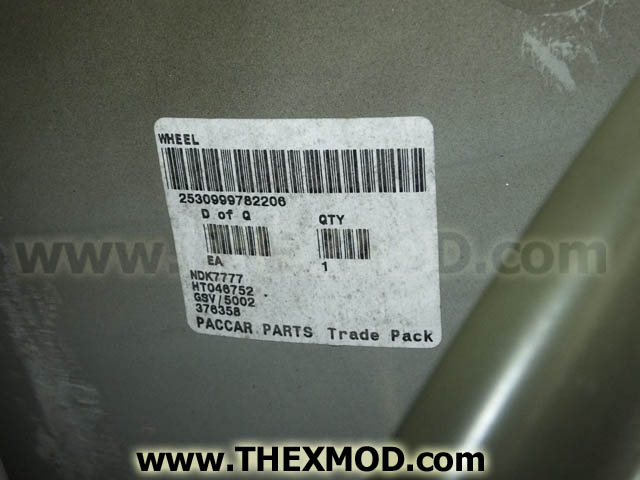 Arm Axle Wheel Hub - Used - FV2024509-1