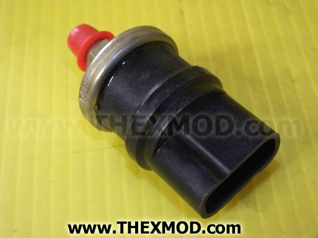 Switch Pressure - Oil Pressure - 62-01401-000 013FF0009-2