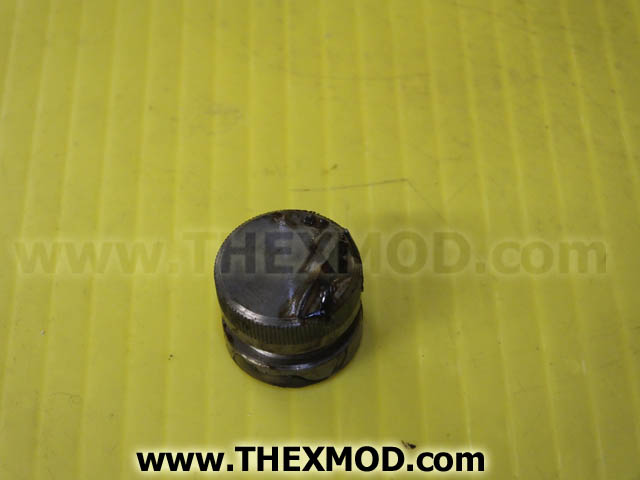Plug - 394-12470-1