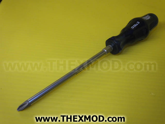 Screwdriver - Cross Tip - DEF STAN 51-11 BS2559-1