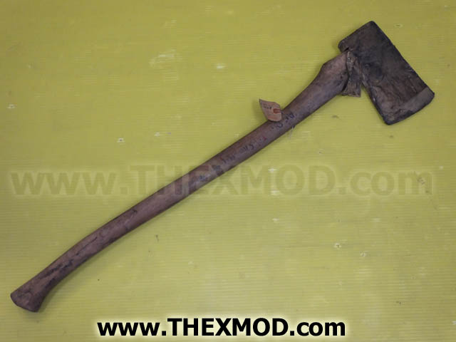 Axe - 4 1/2 lbs - 5 IN Wide Cutting Edge - 308282-1