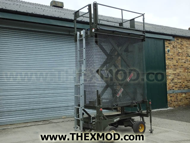Access Platform Lift-3