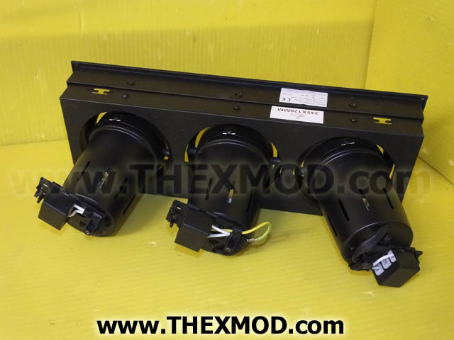 Light  3 x 70W CDM-TC G8.5 FLD BK SHUTT-PGH70043TC-YW-P-2
