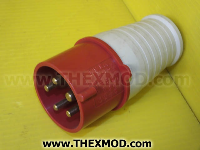 Plug - Connector - IP44 32A - 5 Pin 415V-1