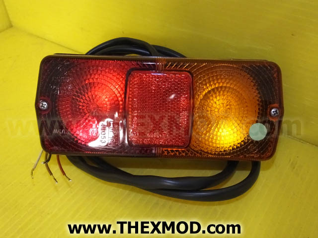 Spotlight Tailight - Stop and Indicator - 1678-868-M91-1