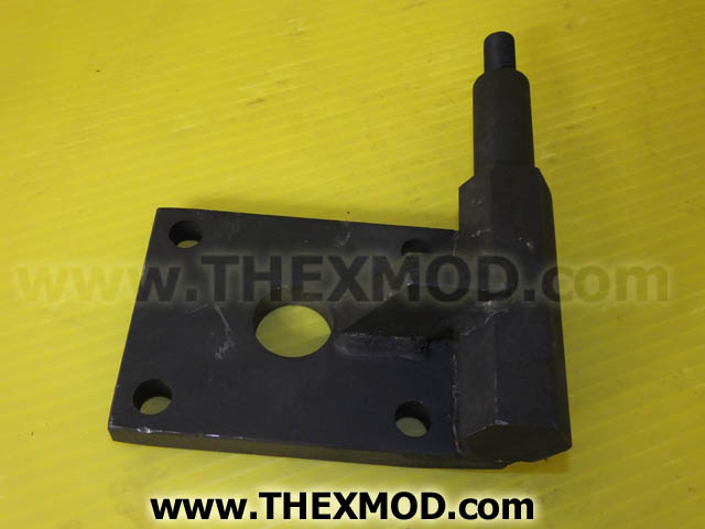 Plate - Clamping and Pivot - RH - FV556082-2