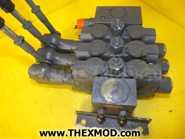 Valve Block Auxiliary - FV2059450 3SP12L1XLA230-2