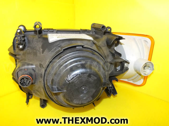 Headlight - Right Hand - 24V - ILG 005480041 3345857R91-2