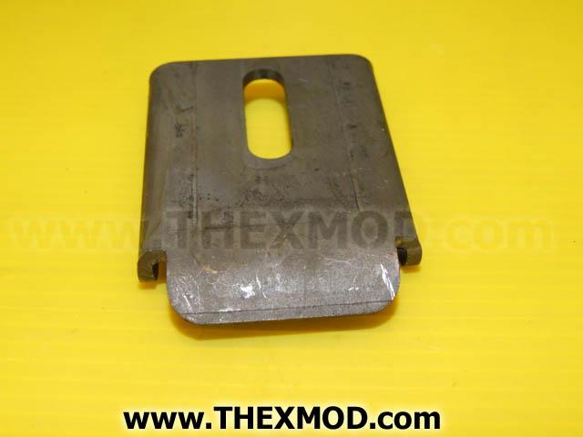 Clamp - Engine Cover - FV559641-1
