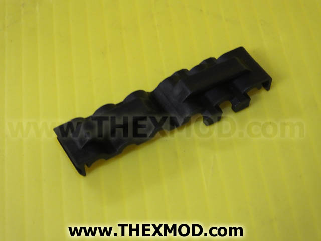 Clip Spring - ADU8846L SGK100990-1