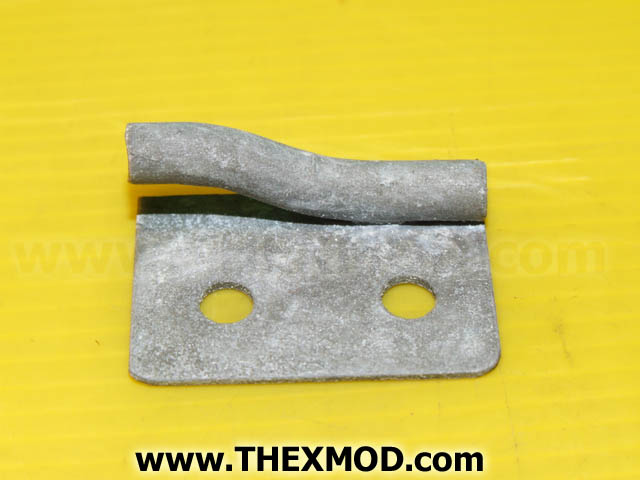 Hook - Retaining - Hood - 330579-1