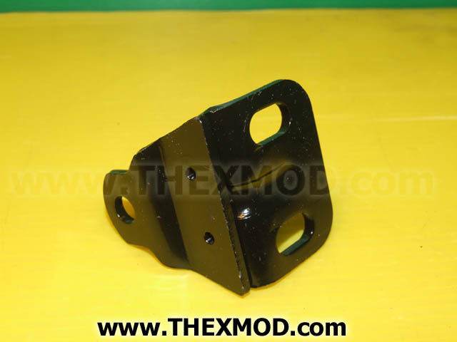 Bracket - Rear Door Pivot - MXC2047-2
