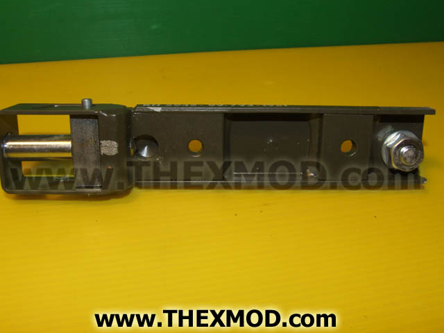 Mount - RH - Instrument Panel - FV2024604-2