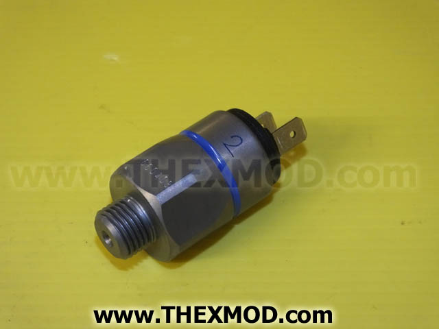 Switch Pressure Oil - 10psi - PD006-121-1