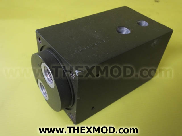 Manifold - 10914857-1