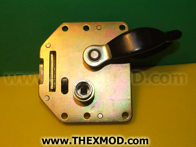 Latch - Door - Left Hand -  FQJ103870-1