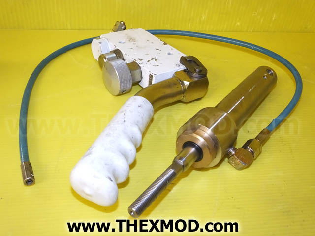 Hydraulic Cylinder and Pump - HM 5729/20 - Repairable-1