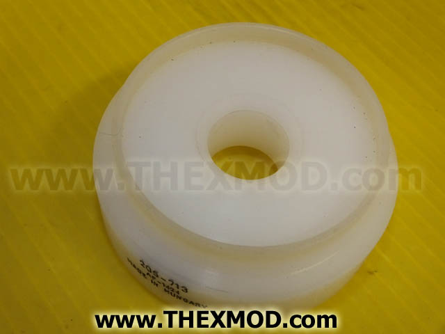 Adaptor - 205-713-1