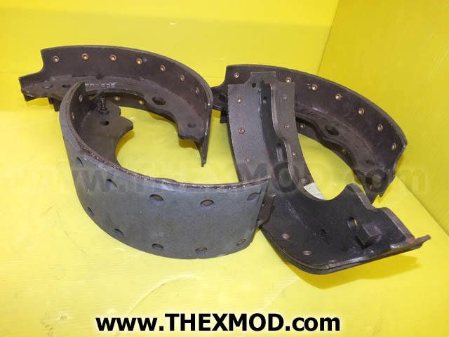 Brake Shoe Set - 950651-1