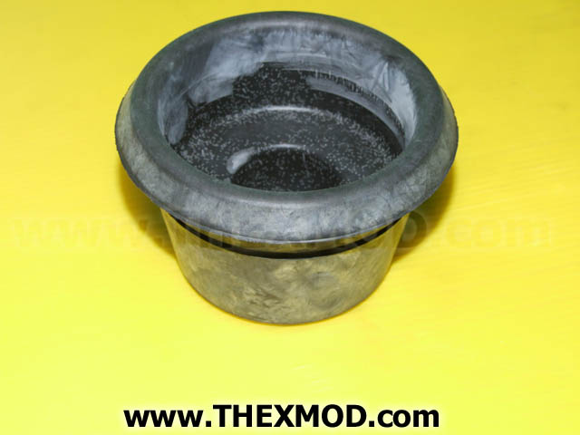 Insulator Mast - Rubber - 6581B-2