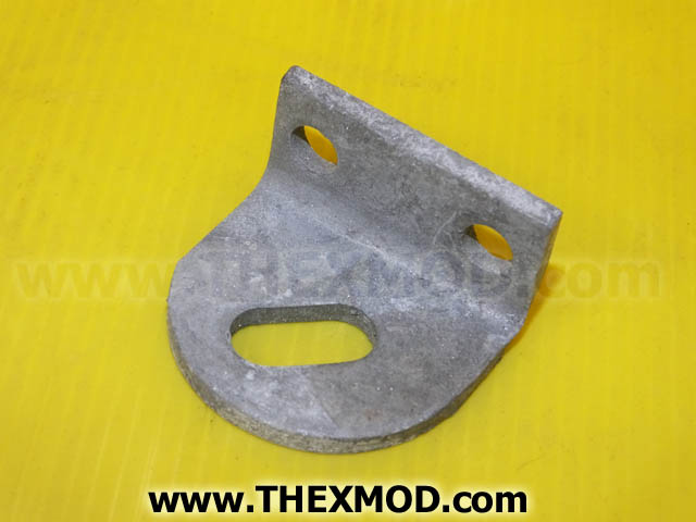 Bracket - RH - MUC8738-1