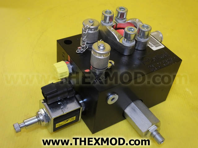 Manifold - 8F5928 8-1