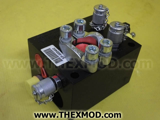 Manifold - 8F5928 8-2