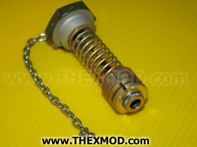 Plug - Bulb Holder - FV830472-1