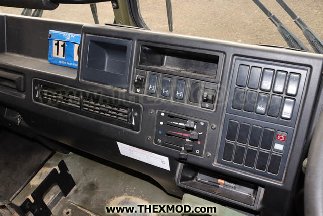 Truck - MAN HX60 - 6 Ton - Camper / Container-9