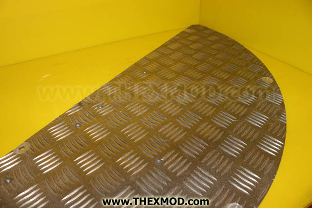 Floor Plate - LH - FV758144-1
