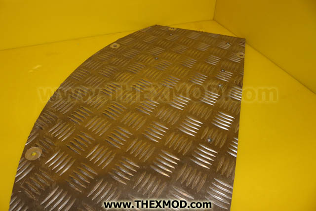 Floor Plate - LH - FV758144-2