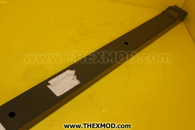 Carrier Pole - FBU8654 B16309-2