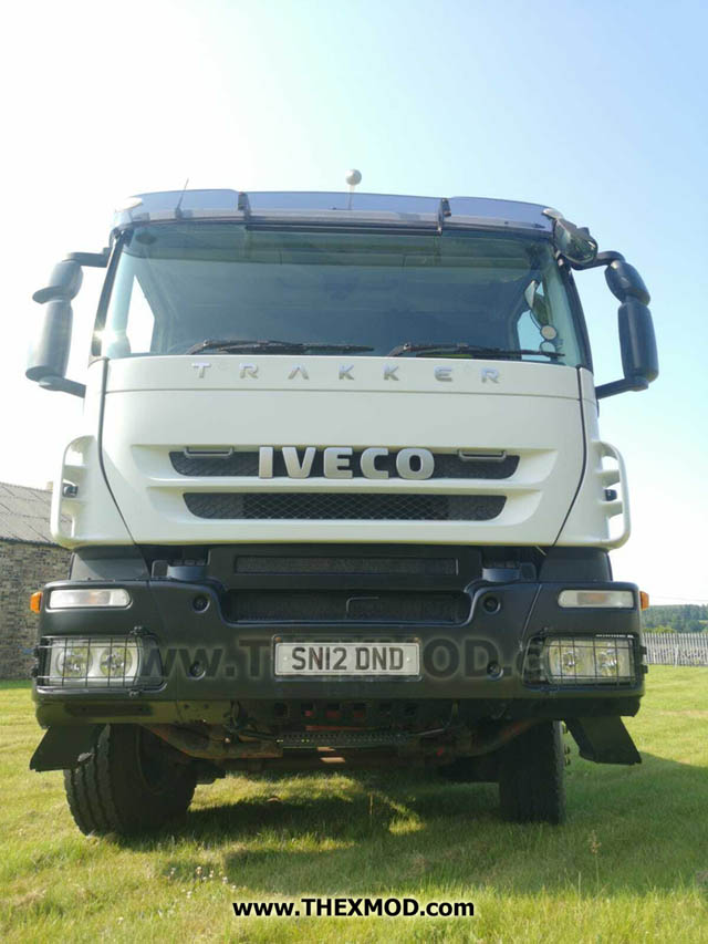Truck - Iveco Trackker - AT340T45/P - SN12DND-3