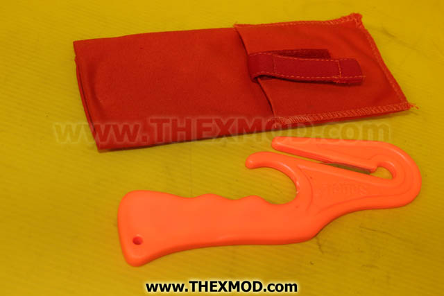 Cutter - Seat Belt -1