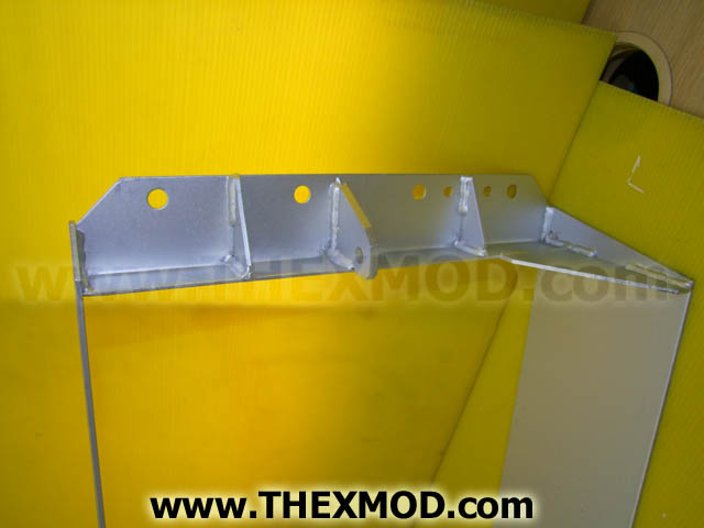 Retainer - Battery - FV538110-2