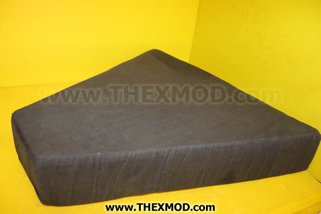 Cushion Seat - Corner-1