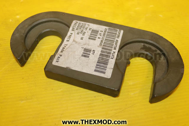 Plate Adaptor - Y101 890 08 - 8183-2