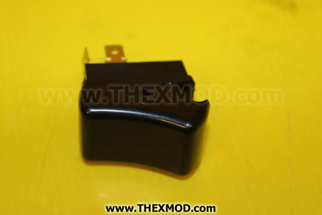Switch - Push - Y01395403-1