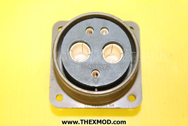 Socket - 900V ac - 5 poles - MS3102E32-1S-2