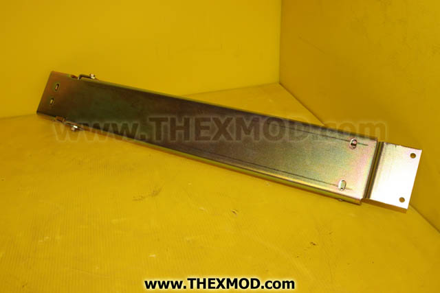 Runner Mount - 1271 - DL764690-1