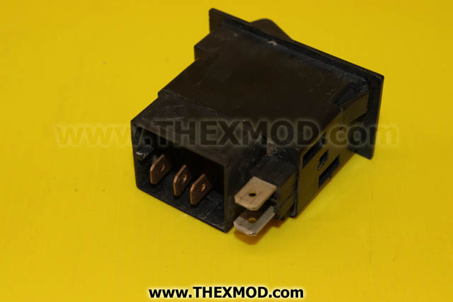 Switch - Push - 24V dc - 716.1.86.011.0-2