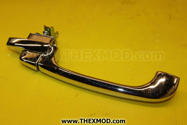 Door Handle - push buttom - left hand outer - 630-10-7060-1