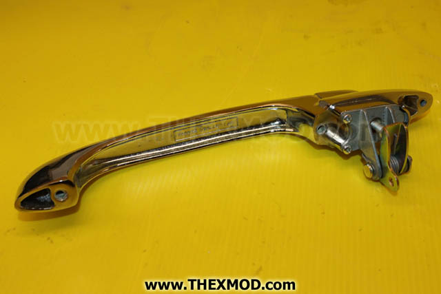 Door Handle - push buttom - left hand outer - 630-10-7060-2