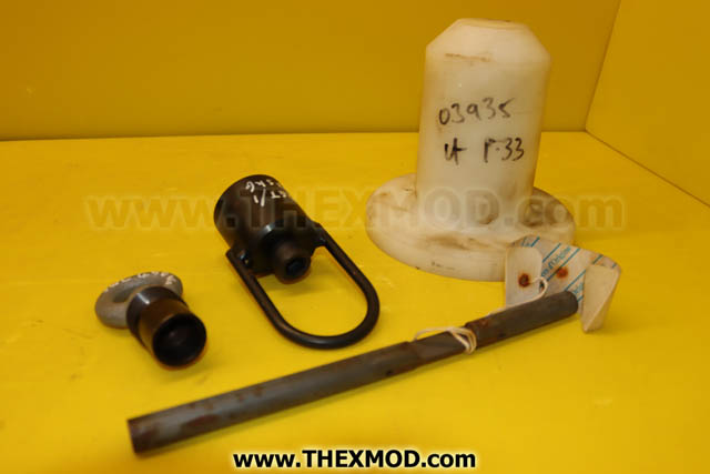 Set - Special tool and test equipment - 03935B2-1