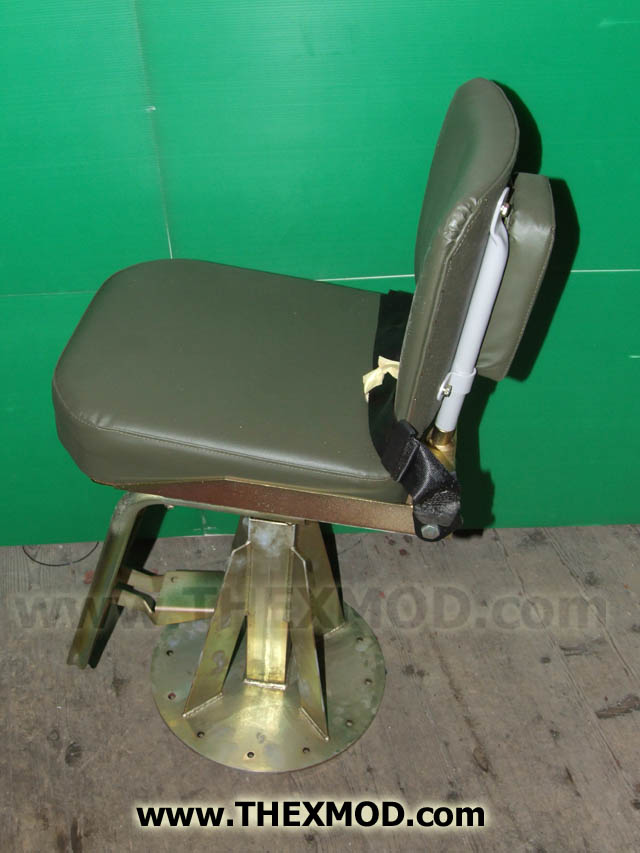 Seat - Commanders - FV840130-2