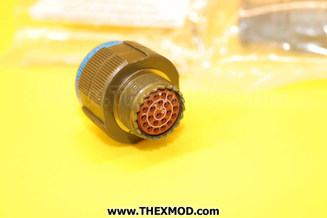 Connector - 22 Pin - TV06RW-13-35SN-3