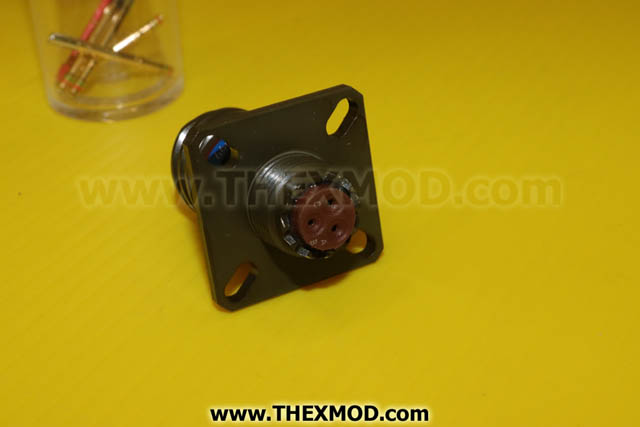 Connector - 3 Pin - D38999/20WA98SN-2