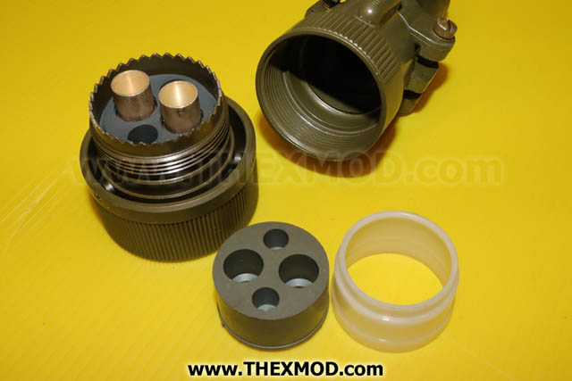 Connector - 2 Pin - CB6E24-9SS-2