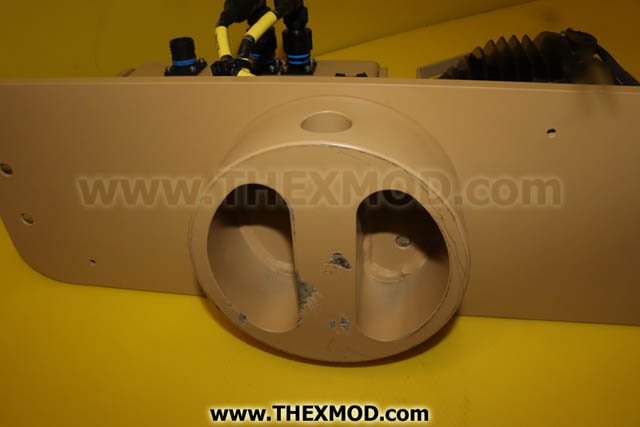 Light - Headlight IR - Right Hand - PE37564-4